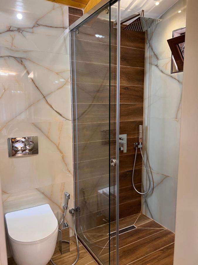 Vila Lulebore Velipoje Ngoại thất bức ảnh