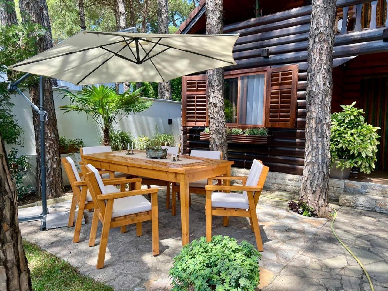 Vila Lulebore Velipoje Ngoại thất bức ảnh